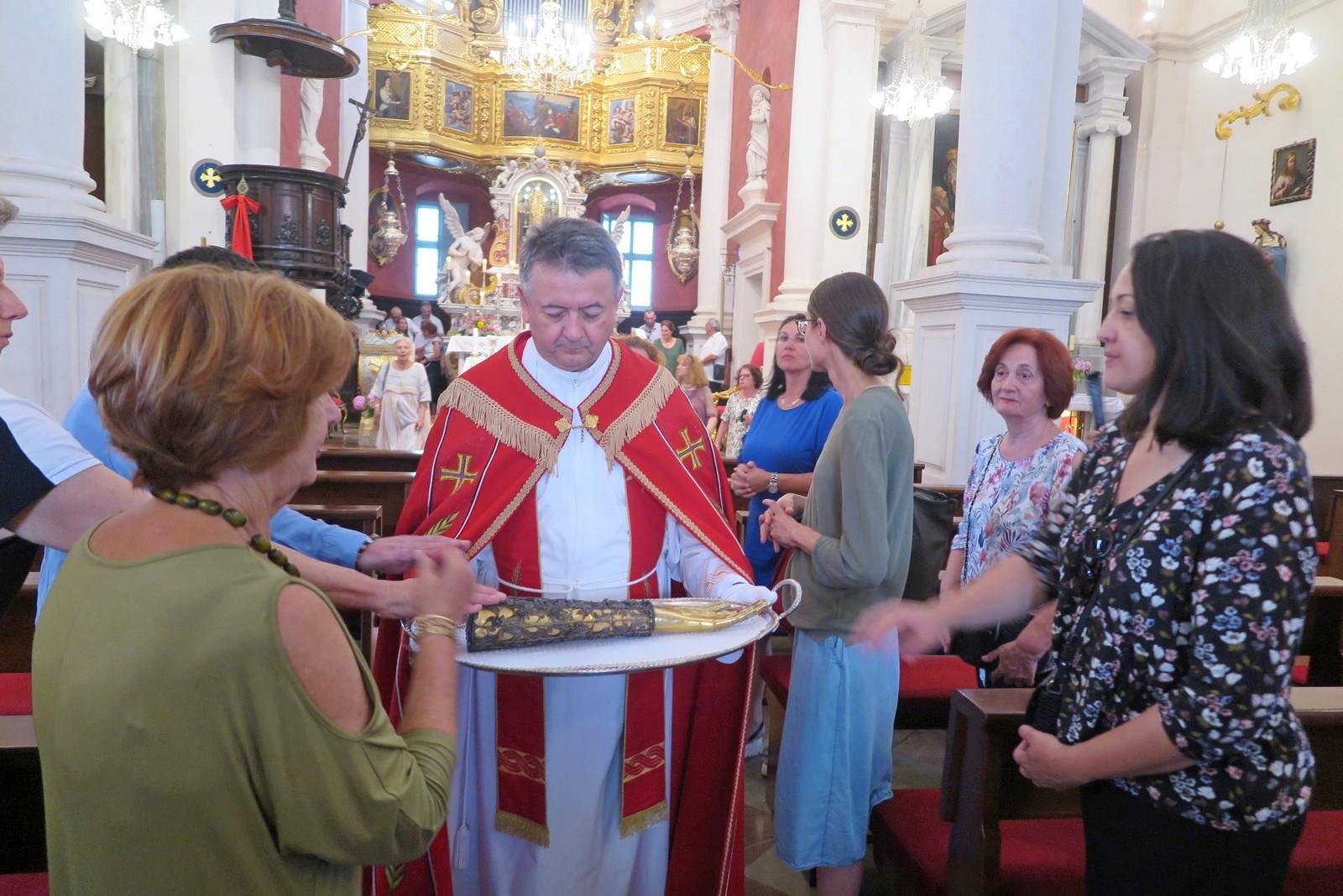 Proslavljen blagdan Ruke sv. Vlaha (FOTOGALERIJA)