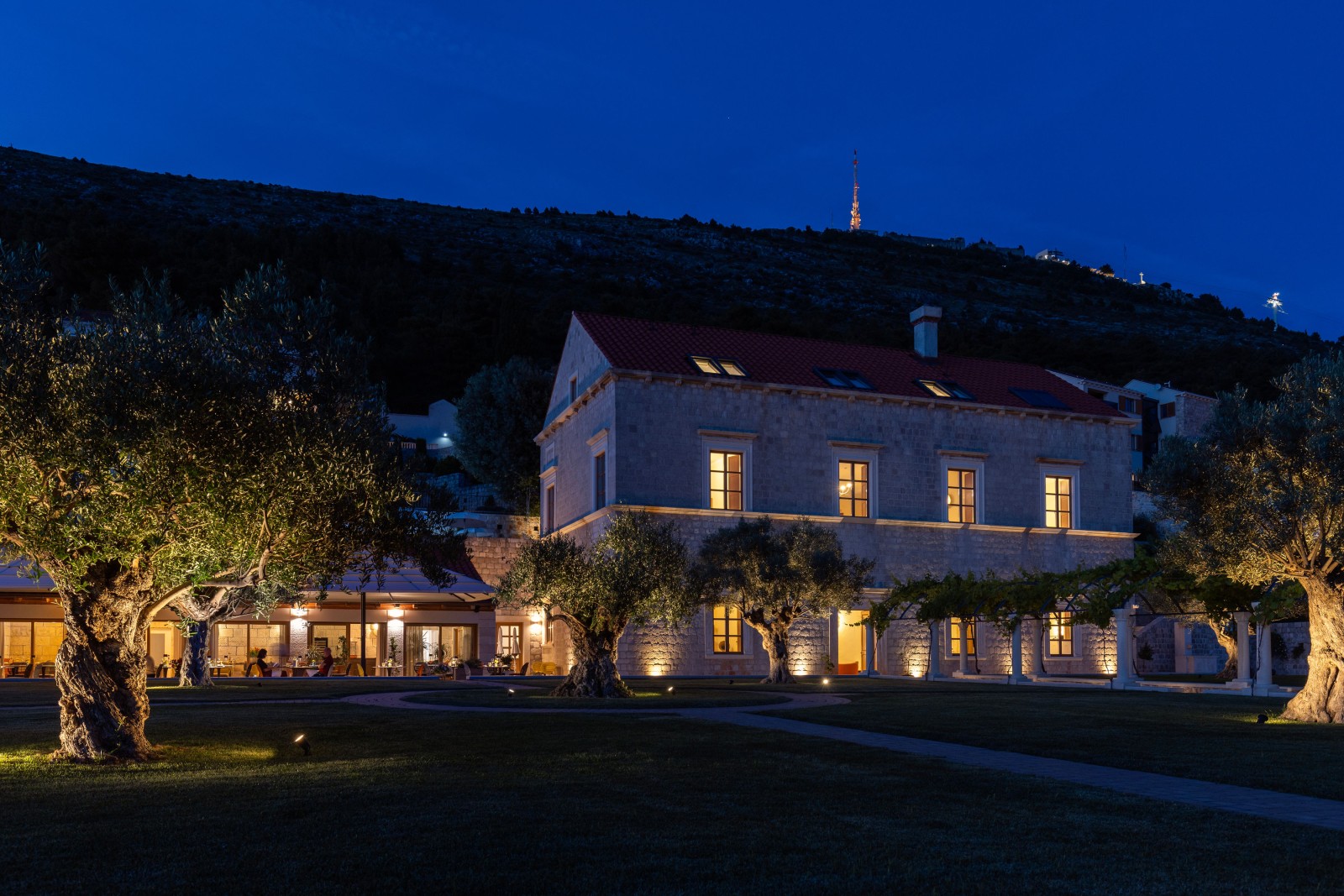 Novi dubrovački restoran Natali otvoren je u renesansnom vrtu luksuznog ljetnikovca (FOTO)