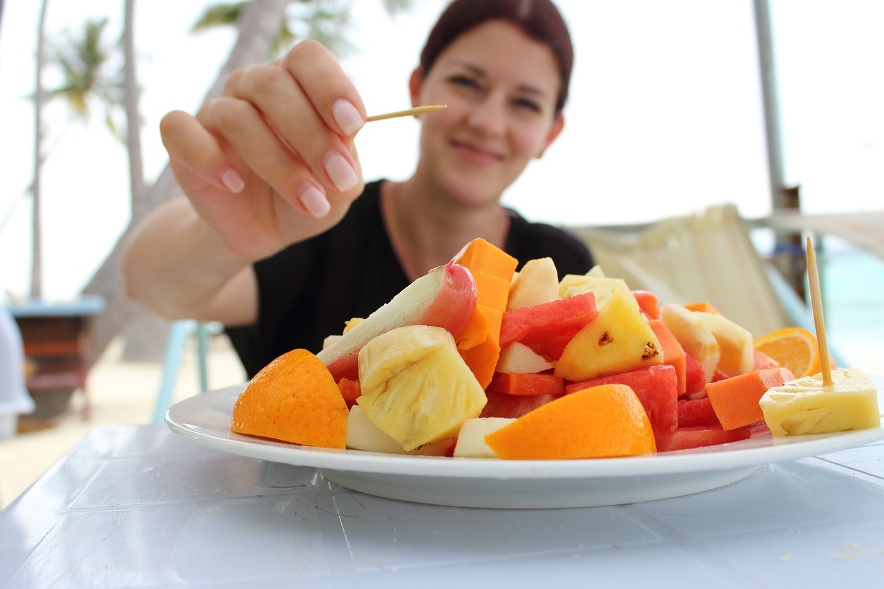 Voćna salata caprese